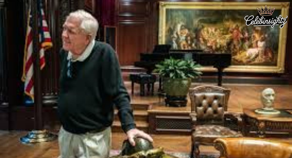 harlan-crow-real-estate-billionaires